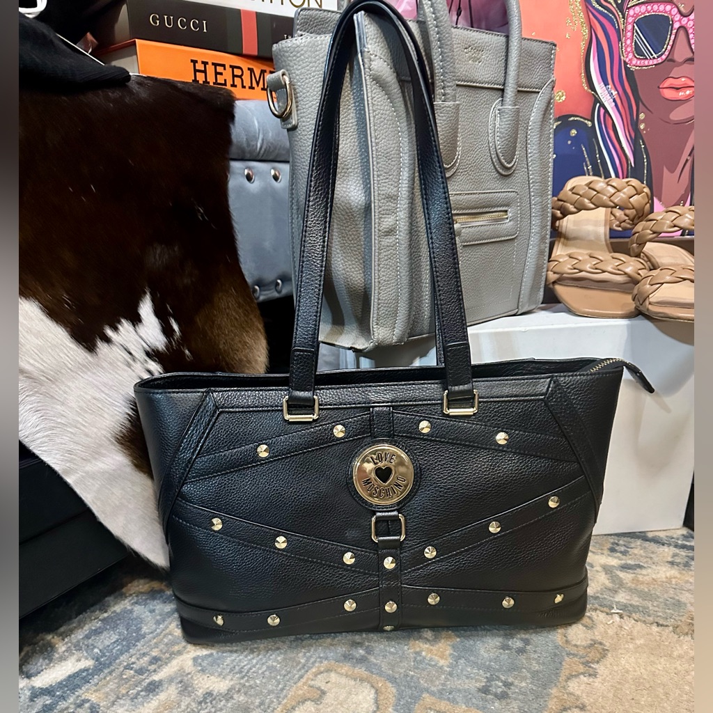 New! Gorgeous Love Moschino Shoulder Bag!